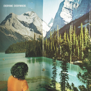 女人自己扒荫道口自慰
