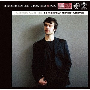 女人自己扒荫道口自慰
